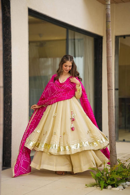 Bandhani Grace Anarkali Set - Kurtikala