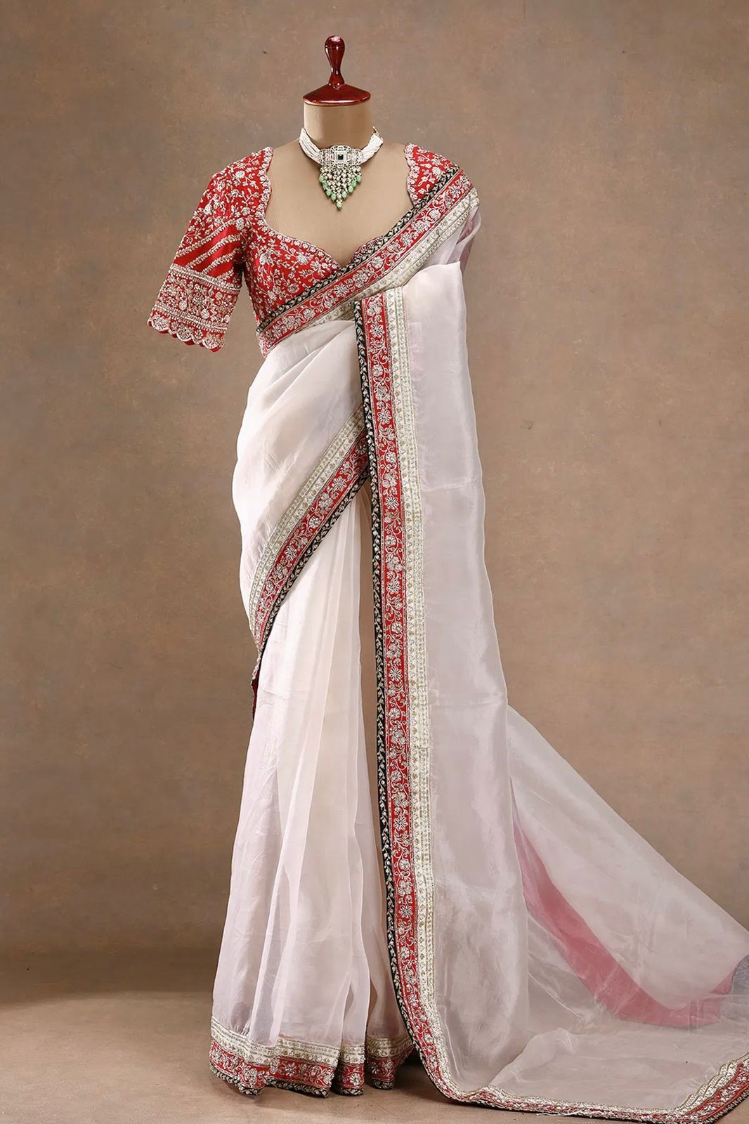 Ivory Rajnita Saree - Kurtikala