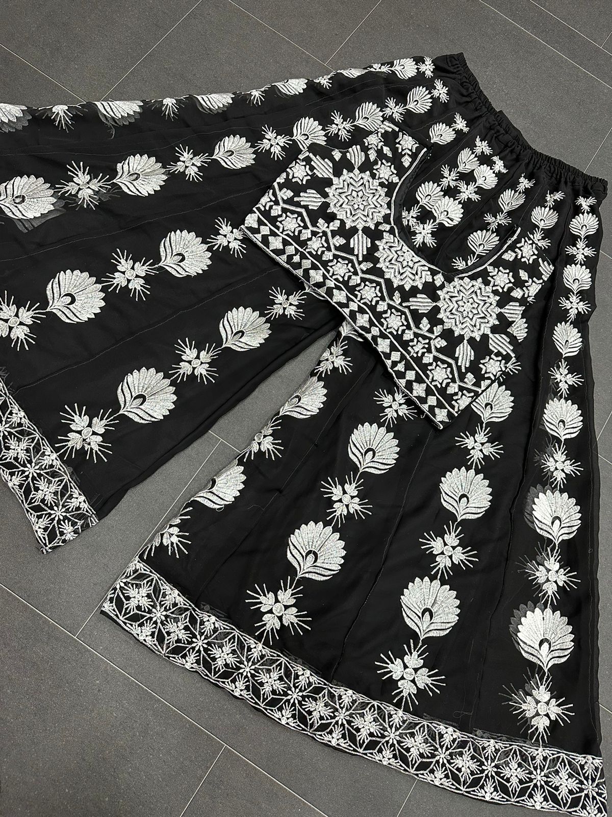 Ananya Panday Black Bloom Shrug set - Kurtikala