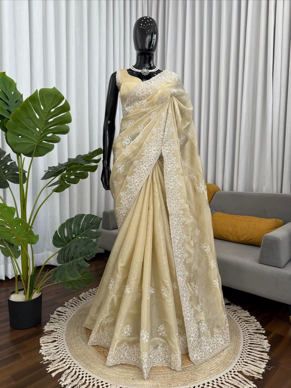 Ivory Noor Royale Saree - Kurtikala
