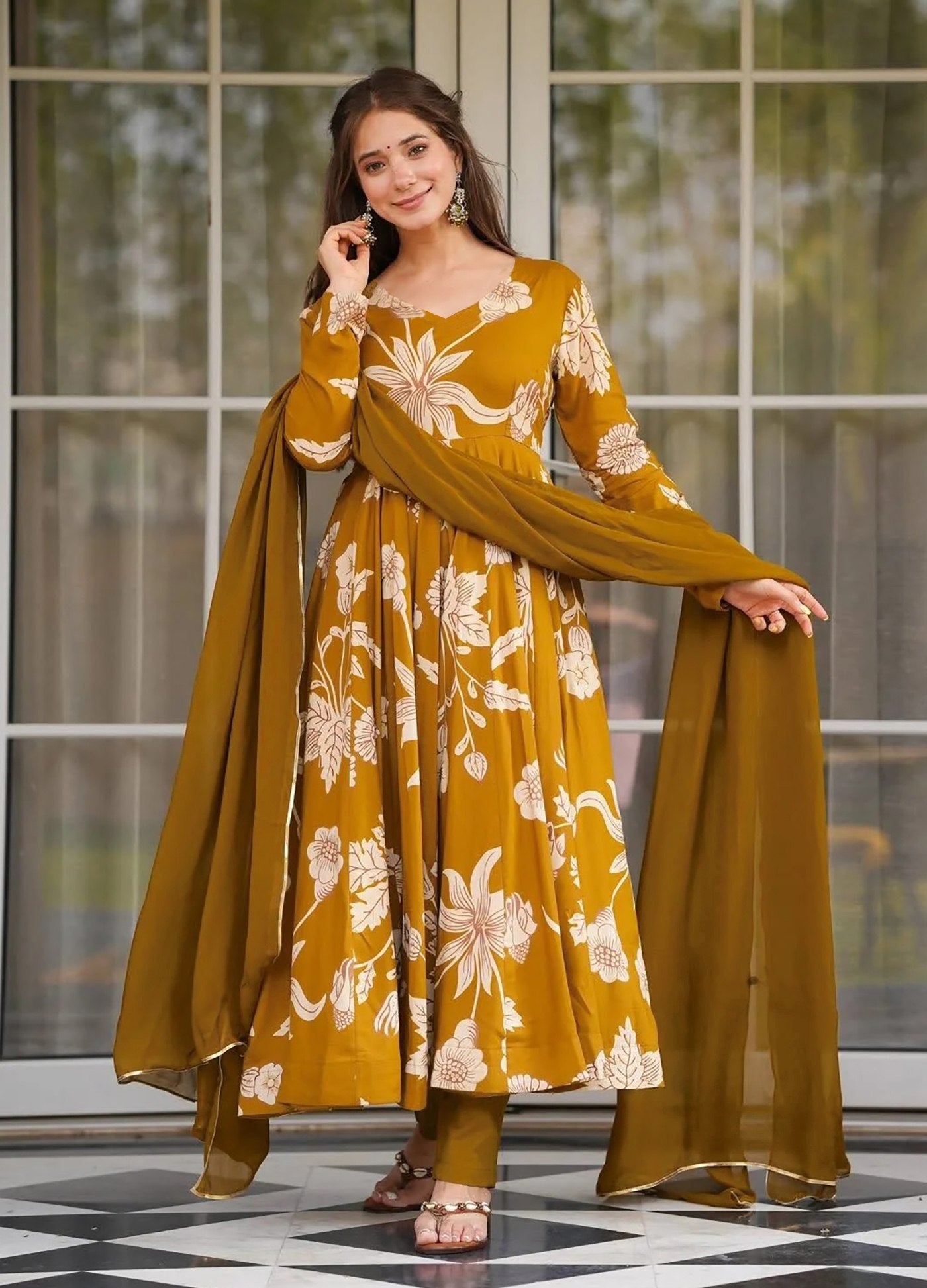 Golden Bloom Anarkali Set - Kurtikala